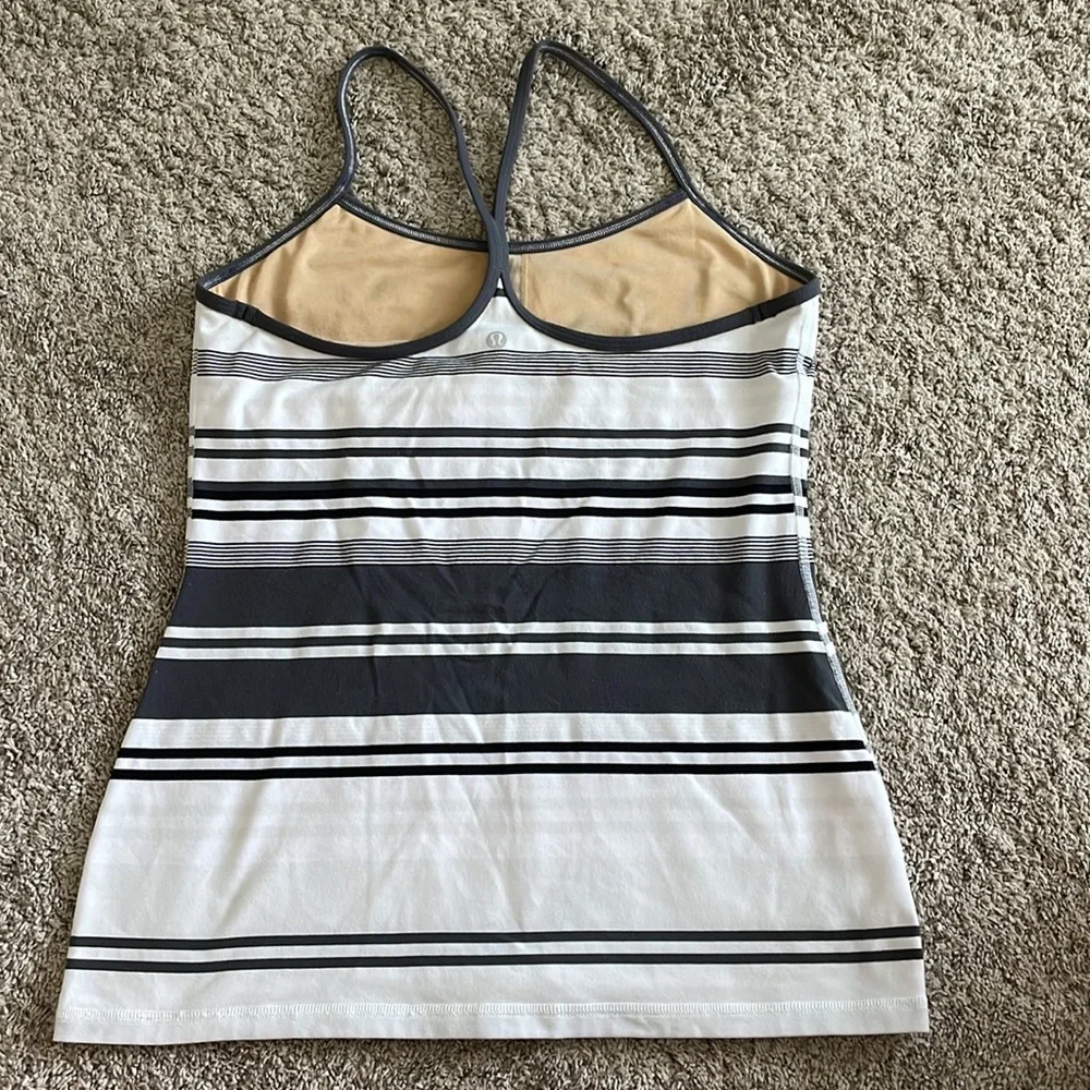 Lululemon Tank - Picture 2 of 3